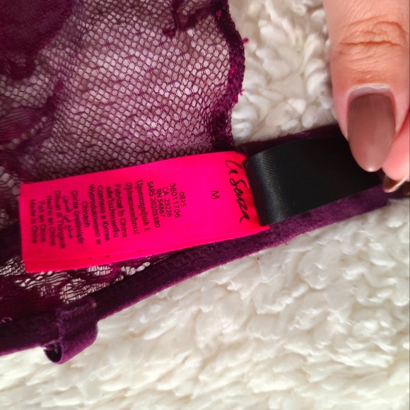 La Senza Bra w/ Removable Push Up size M - Picture 3 of 3